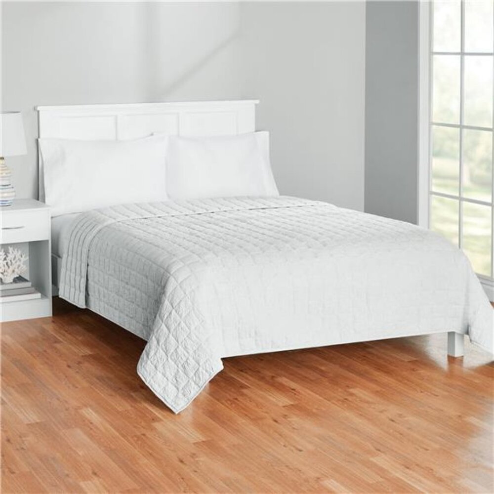 Solid White Crinkle Box Soft Wash Microfiber Quil… - image 3